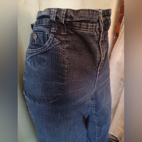 Style & Co. Blue Cropped Ankle Jeans - Picture 4 of 7